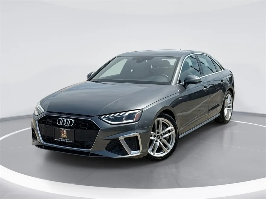 2023 Audi A4 45 S line Premium Plus photo 1