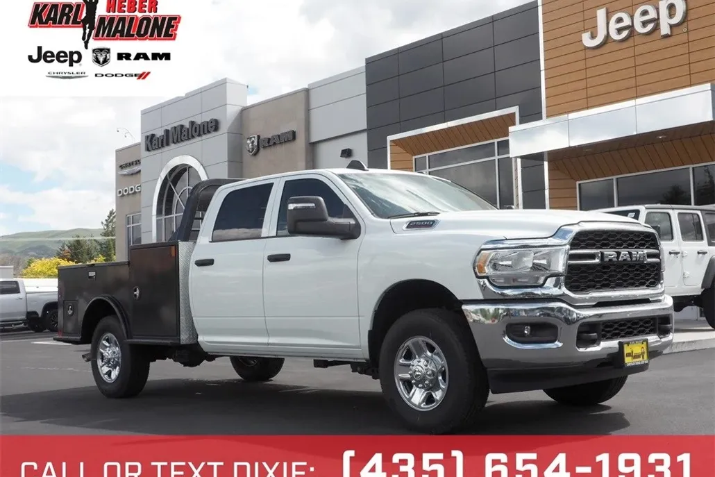 2023 Ram 2500 Tradesman photo 1