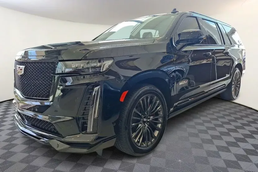 2023 Cadillac Escalade ESV V-Series photo 1
