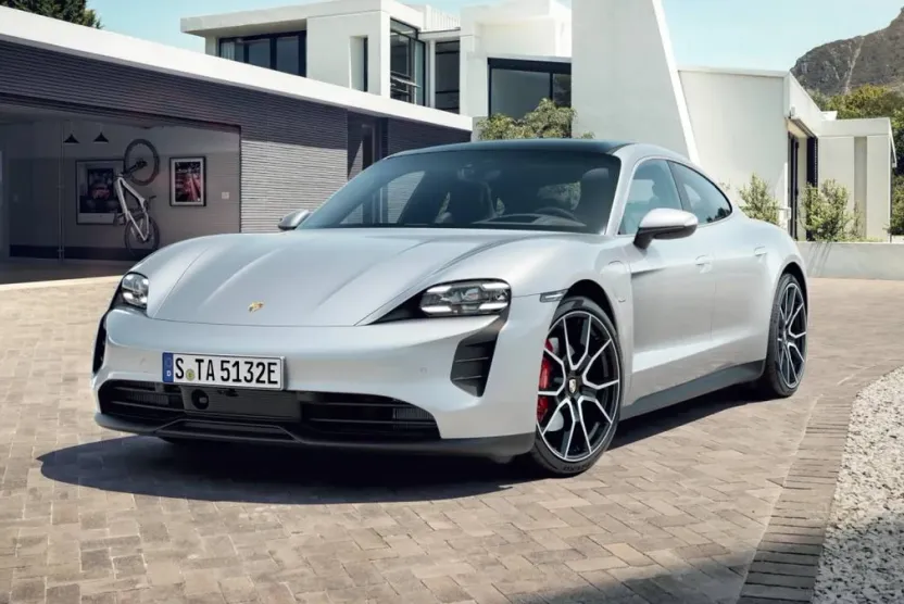2024 Porsche Taycan 4S photo 1
