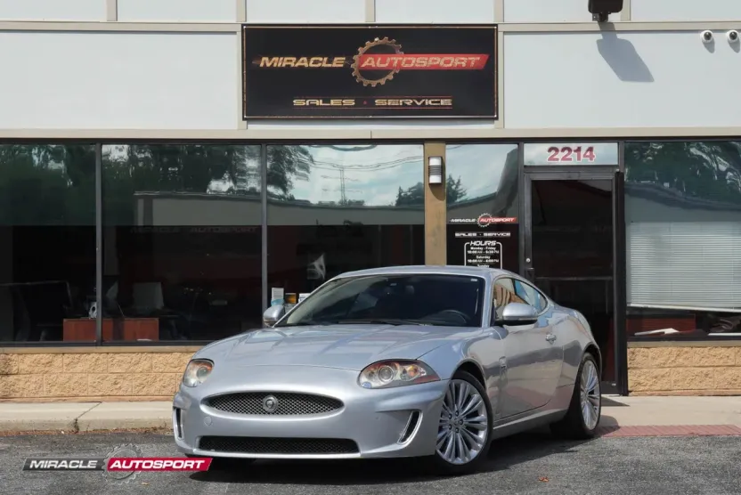 2011 Jaguar XK photo 1