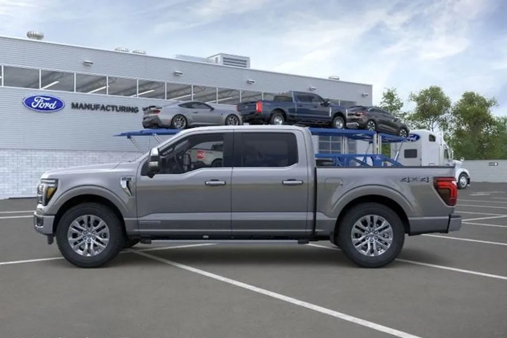 2025 Ford F-150 Lariat photo 1