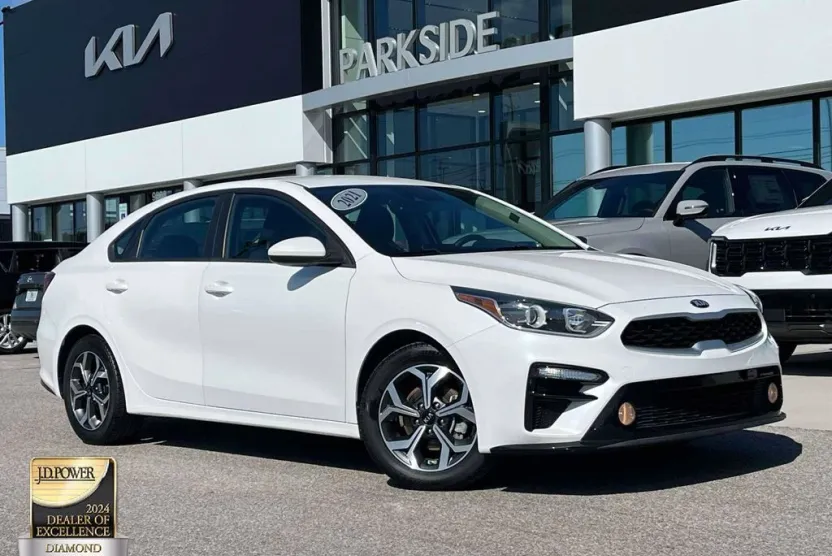 2021 Kia Forte LXS photo 1