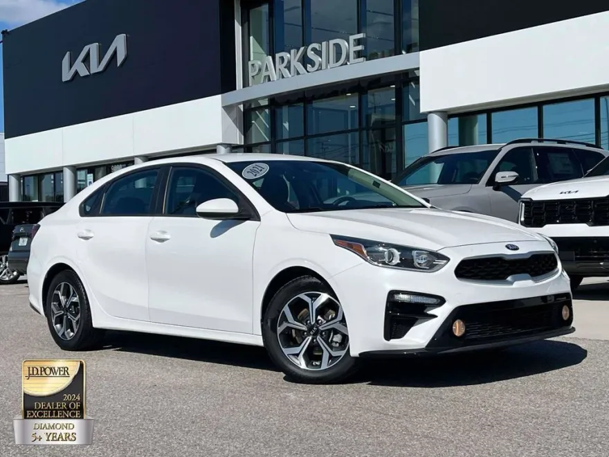 2021 Kia Forte LXS photo 1