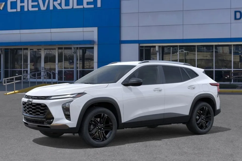 2025 Chevrolet Trax ACTIV photo 1