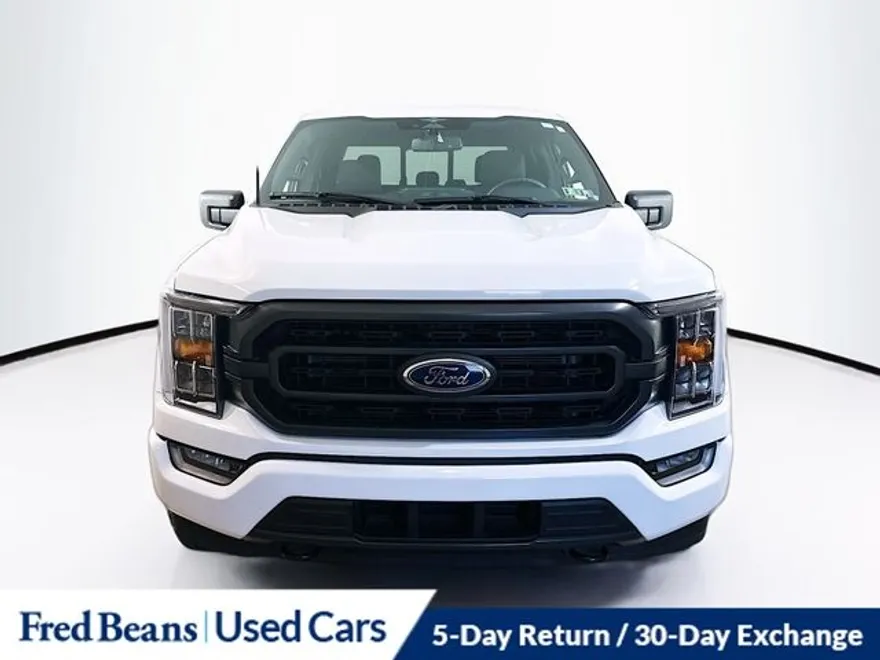 2023 Ford F-150 XLT photo 1