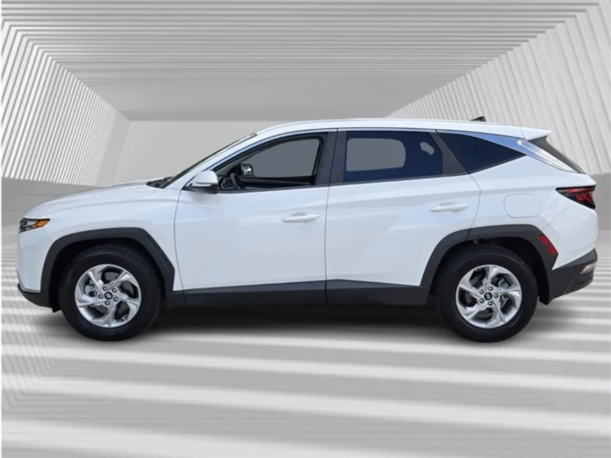 2022 Hyundai Tucson SE photo 1