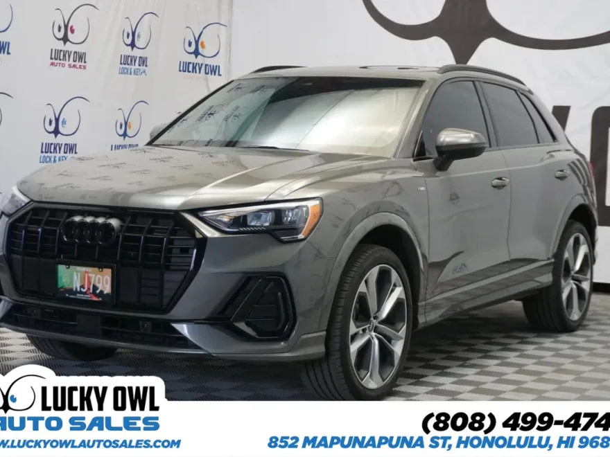 2021 Audi Q3 S line Premium photo 1