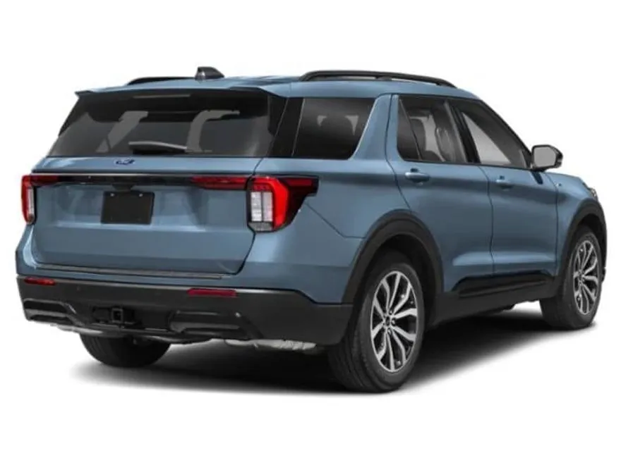 2025 Ford Explorer ST-Line photo 1
