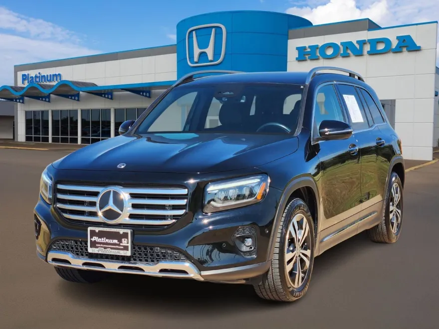 2024 Mercedes Benz GLB 250 photo 1
