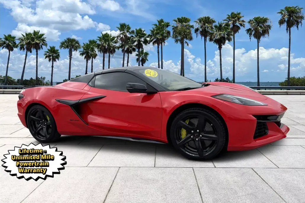 2023 Chevrolet Corvette Z06 3LZ Convertible photo 1