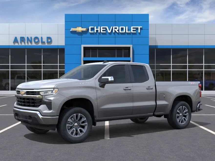 2026 Chevrolet Silverado 1500 LT photo 1