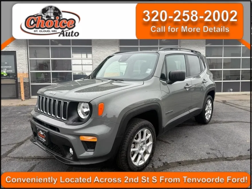 2022 Jeep Renegade Latitude photo 1