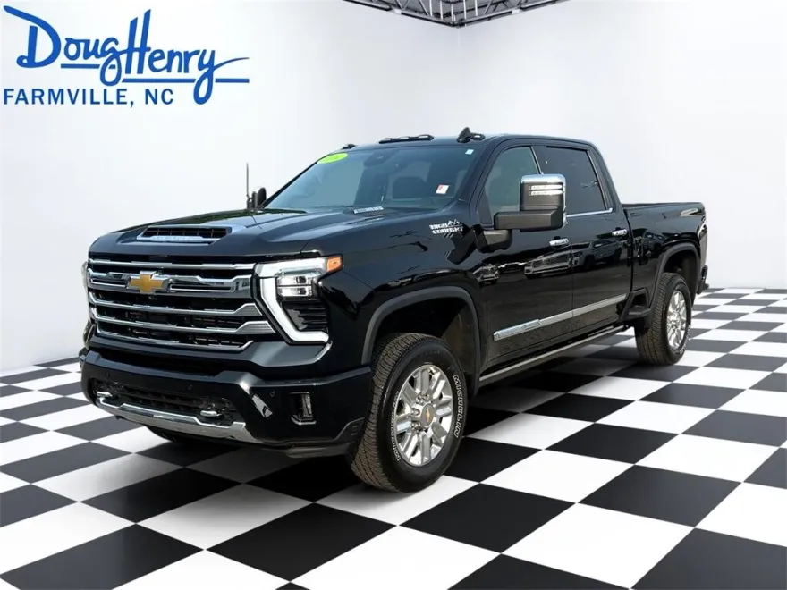 2024 Chevrolet Silverado 2500HD High Country photo 1
