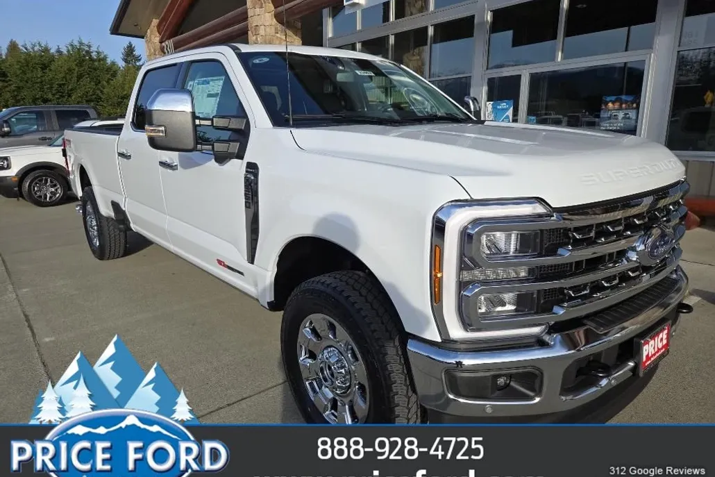 2025 Ford F-350 Lariat photo 1