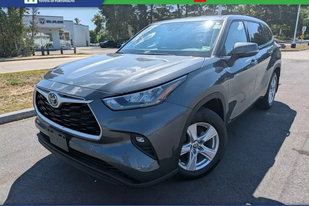 2020 Toyota Highlander Hybrid LE photo 1