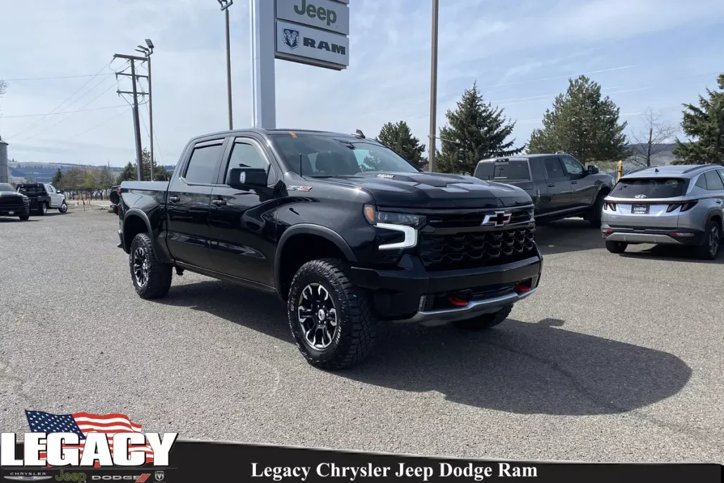 2024 Chevrolet Silverado 1500 ZR2 photo 1
