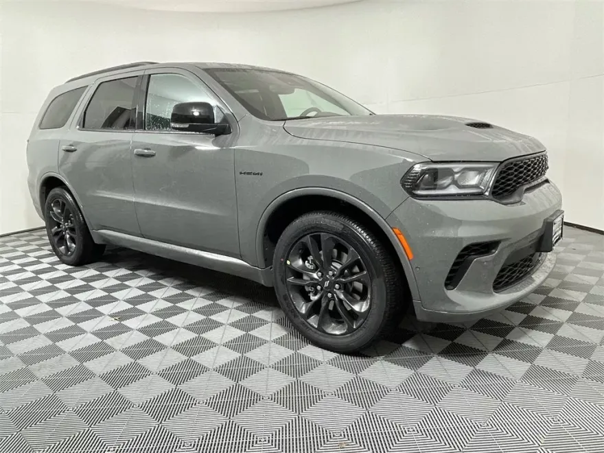 2025 Dodge Durango R/T Plus photo 1