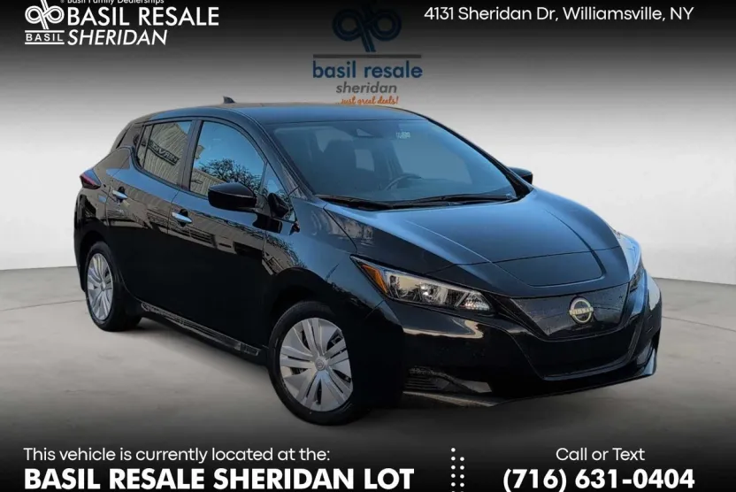 2024 Nissan Leaf S photo 1