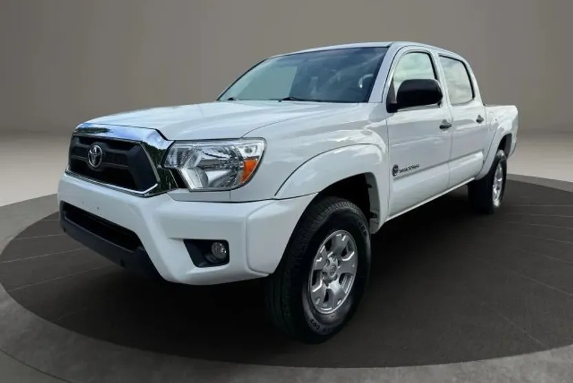 2015 Toyota Tacoma Double Cab PreRunner photo 1