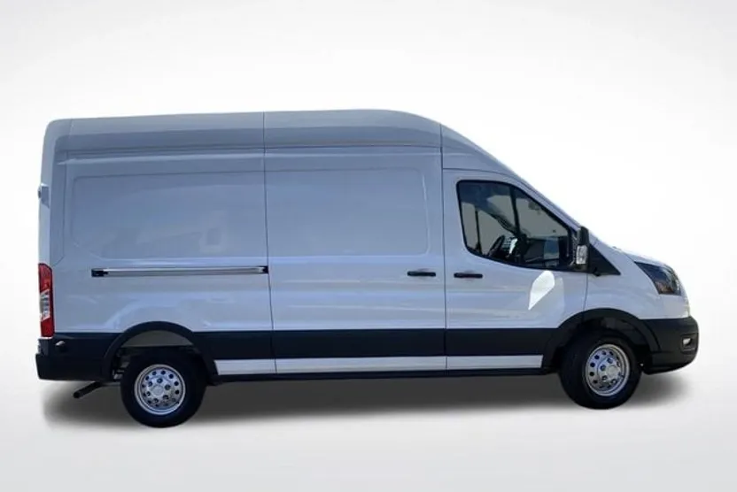 2025 Ford Transit photo 1