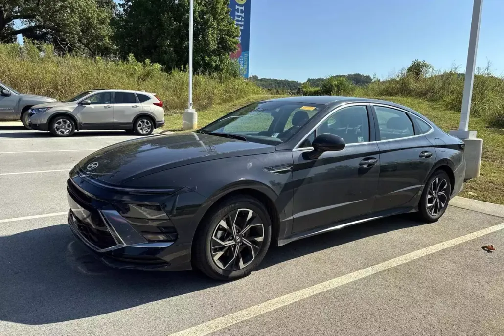 2024 Hyundai Sonata SEL photo 1