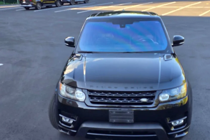 2016 Land Rover Range Rover Sport HST photo 1
