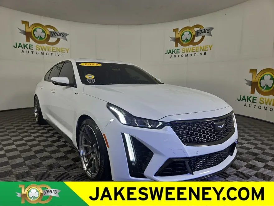 2023 Cadillac CT5 photo 1