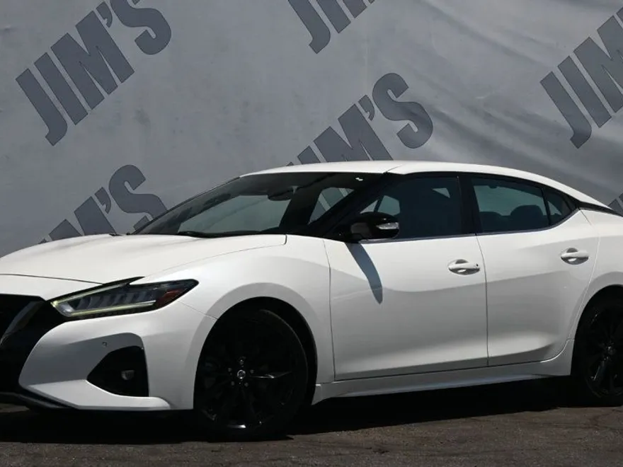 2019 Nissan Maxima SR photo 1