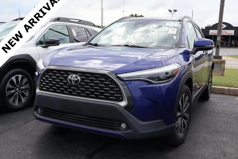 2023 Toyota Highlander Limited photo 1