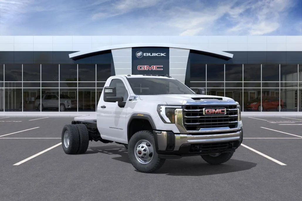 2025 Gmc Sierra 3500 HD Pro photo 1