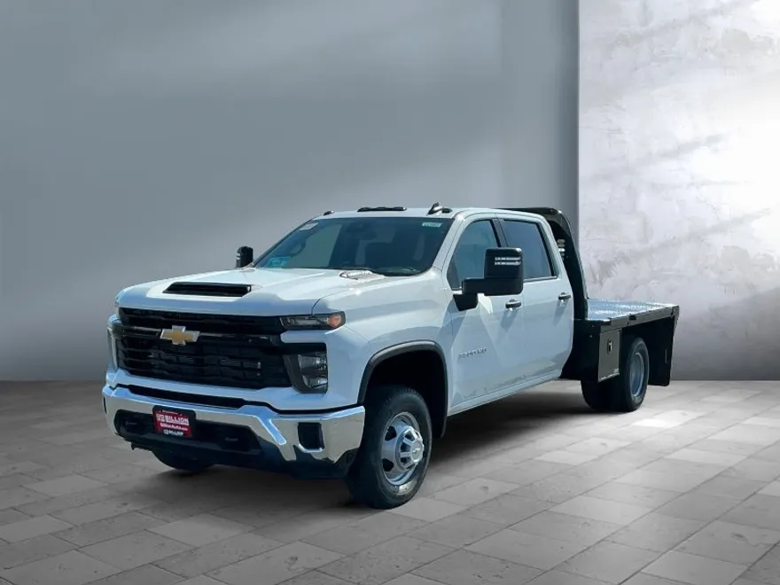 2025 Chevrolet Silverado Work Truck photo 1