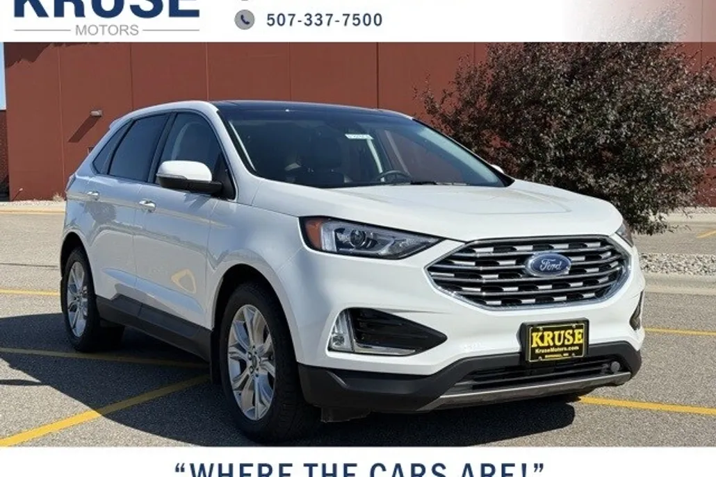 2020 Ford Edge Titanium photo 1