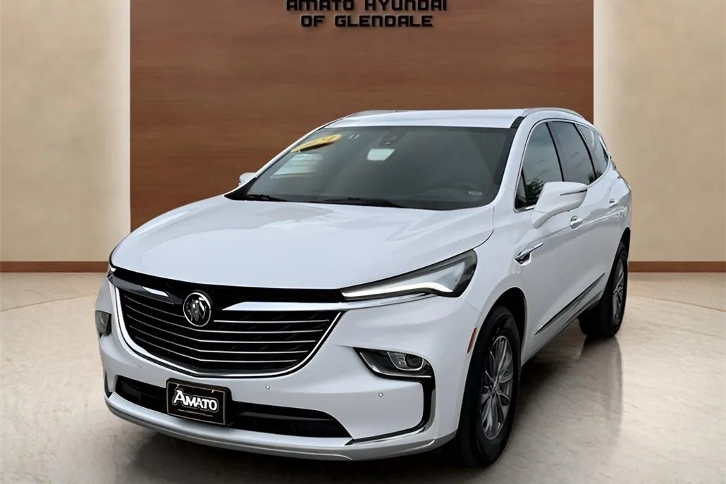 2024 Buick Enclave Premium photo 1
