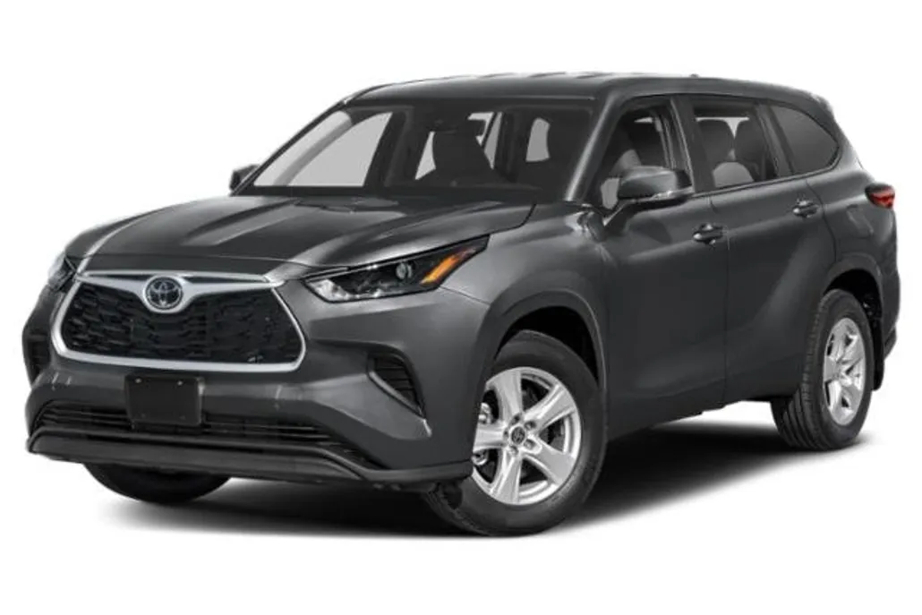 2023 Toyota Highlander L photo 1