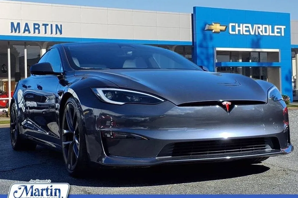 2022 Tesla Model S AWD Long Range photo 1