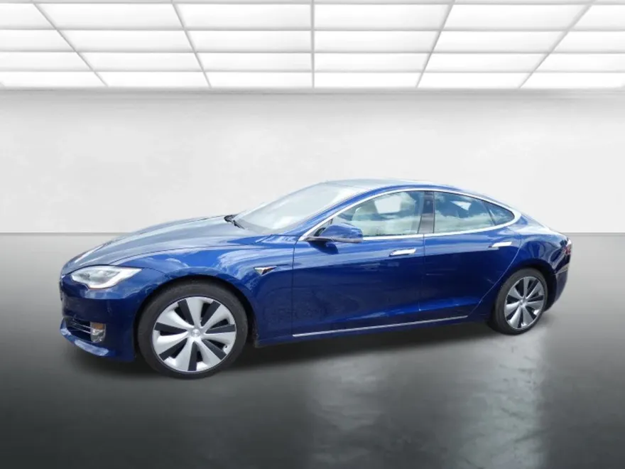 2021 Tesla Model S Long Range photo 2
