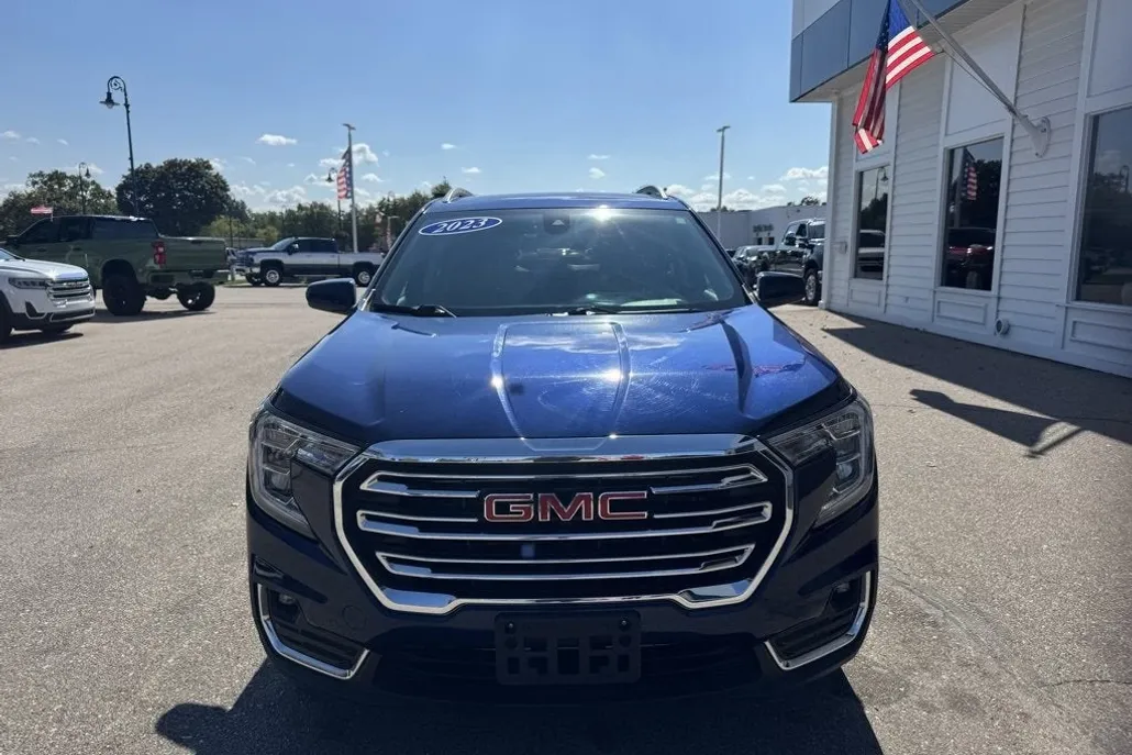 2023 Gmc Terrain SLT photo 1