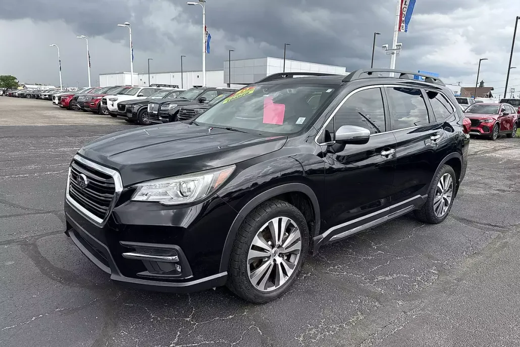 2020 Subaru Ascent Touring photo 1