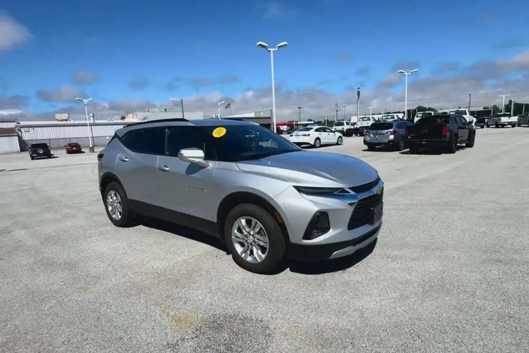 2020 Chevrolet Blazer 3LT photo 1