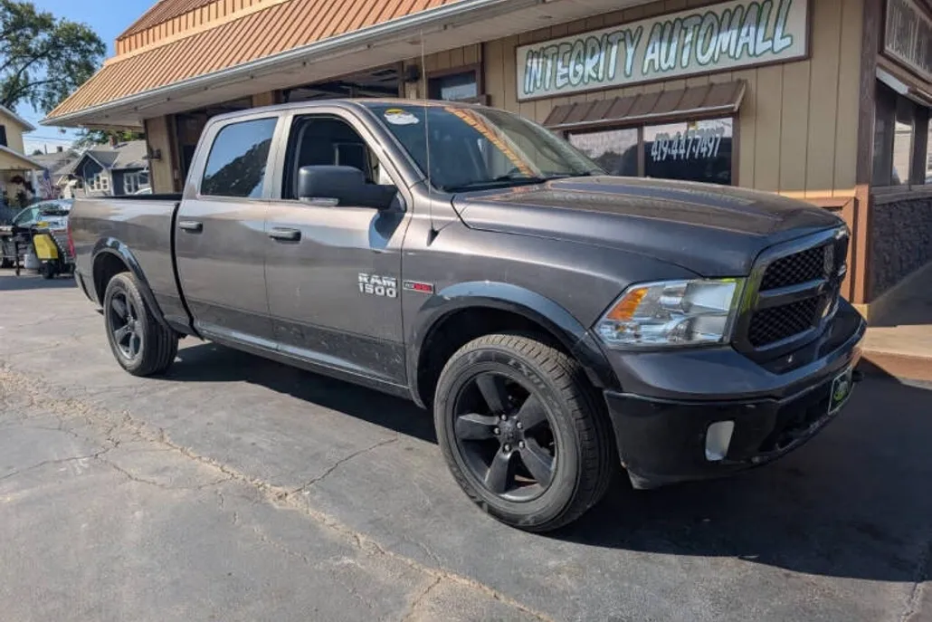 2015 Ram 1500 Outdoorsman photo 1