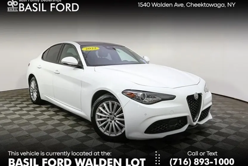 2022 Alfa Romeo Giulia SPRINT photo 1