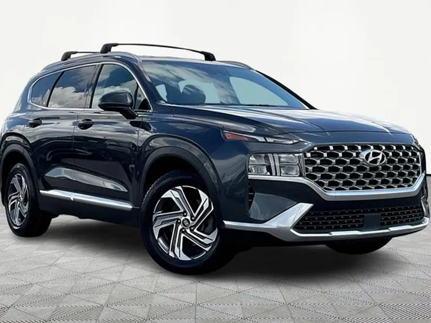 2022 Hyundai Santa Fe SEL photo 1