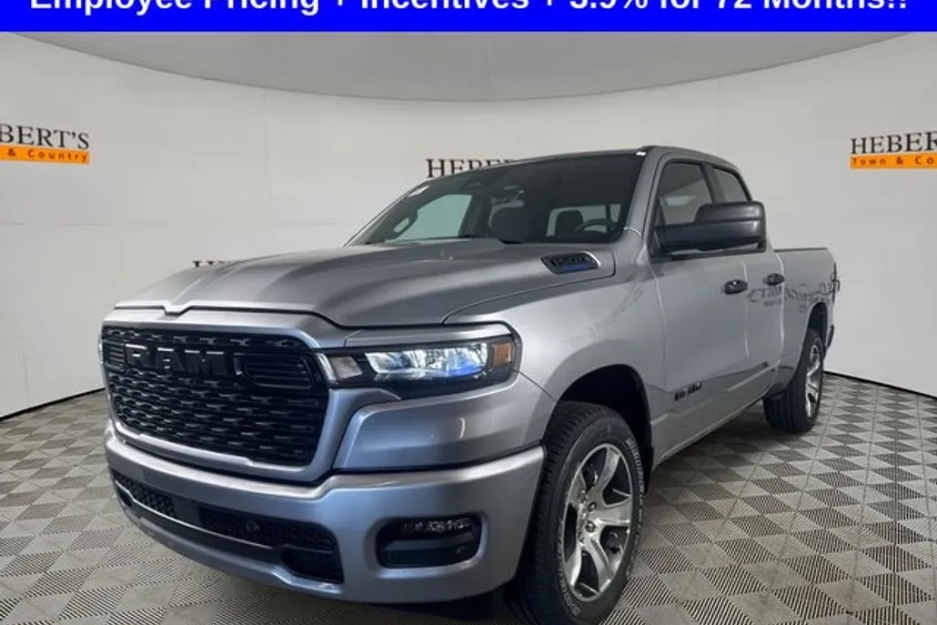 2025 Ram 1500 Tradesman photo 1