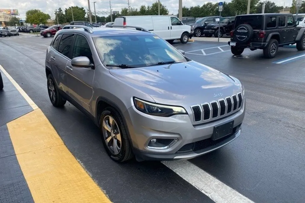 2020 Jeep Cherokee Limited photo 1