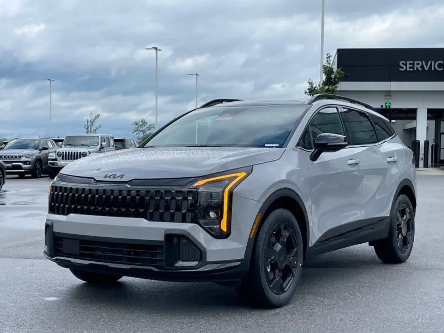 2026 Kia Sportage Hybrid Base photo 1