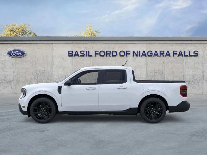 2025 Ford Maverick Lariat photo 1