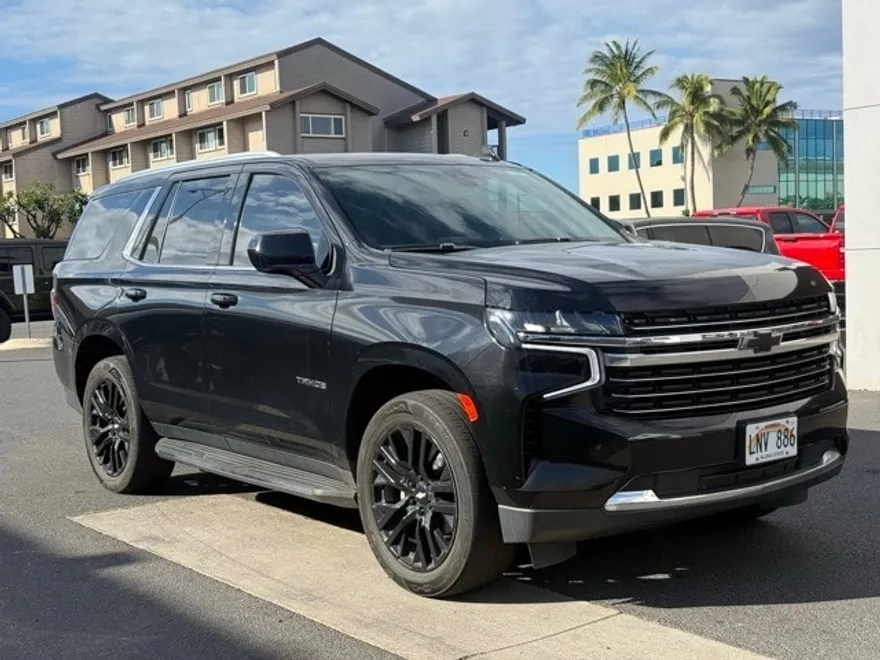 2021 Chevrolet Tahoe LT photo 1