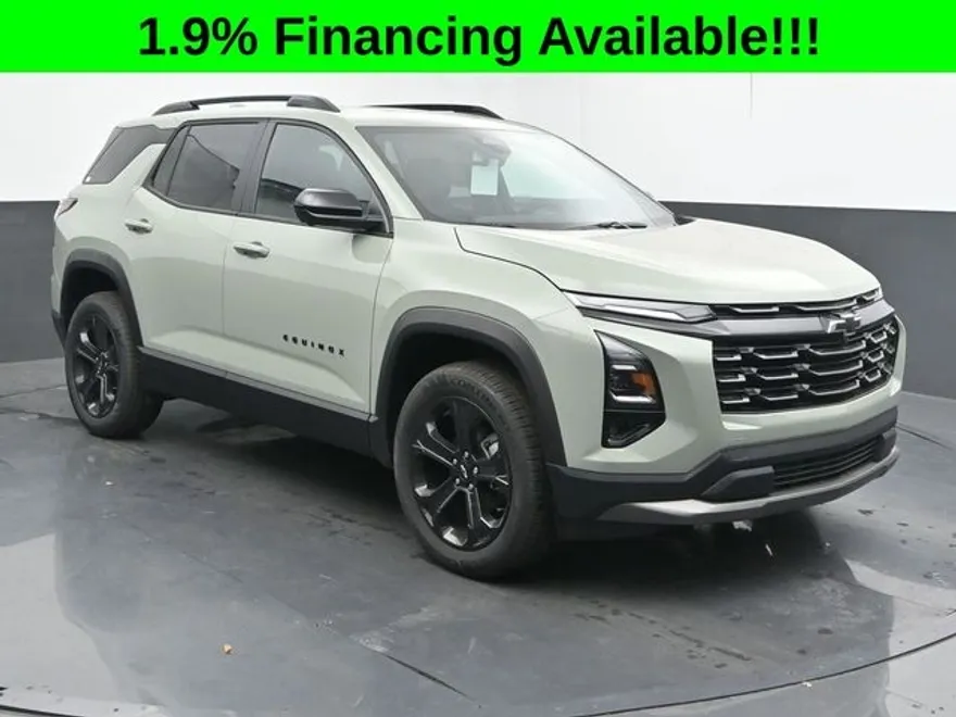 2026 Chevrolet Equinox LT photo 1