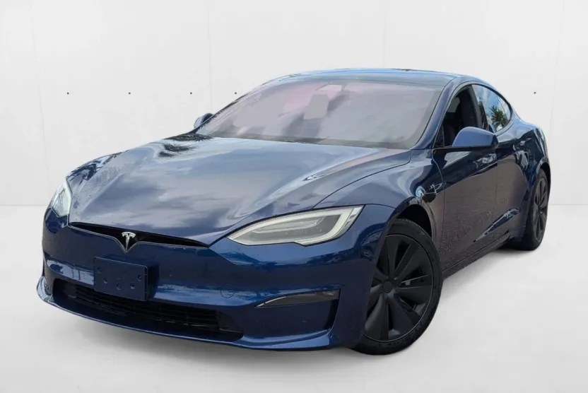 2021 Tesla Model S Long Range AWD photo 1